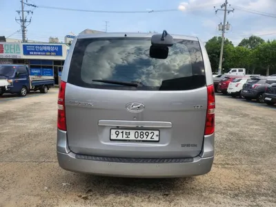 Hyundai Starex 2020, 64366 км, за 16990000 KRW - фото 12