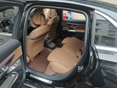Mercedes-Benz E-Class 2024, 10000 км, за 345800 CNY - фото 8