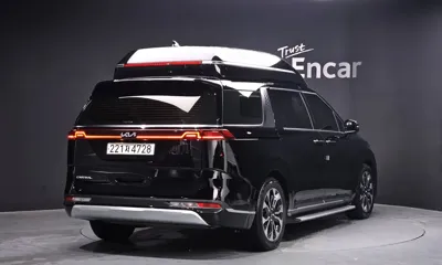 Kia Canival 2023, 93656 км, за 31000000 KRW