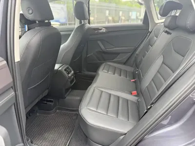 Volkswagen Tharu 2021, 10000 км, за 86800 CNY - фото 7