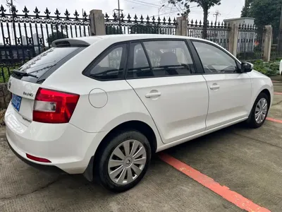 Skoda Rapid Spaceback 2017, 130000 км, за 16800 CNY - фото 6