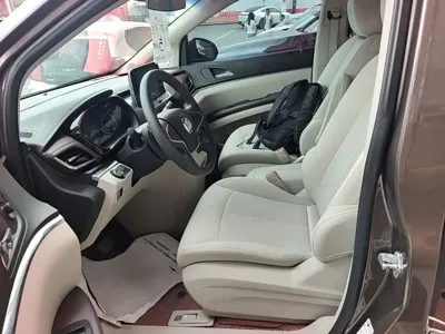 Buick GL8 2023, 50700 км, за 123200 CNY - фото 15