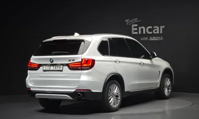 BMW X5 2015, 113742 км, за 23700000 KRW