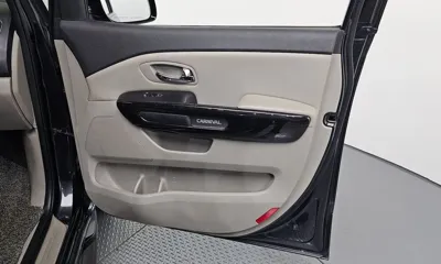 Kia Canival 2019, 122651 км, за 15000000 KRW - фото 25