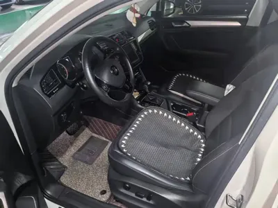Volkswagen Tiguan L 2018, 91000 км, за 61800 CNY - фото 5