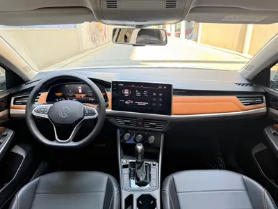 Volkswagen Bora 2023, 7000 км, за 82800 CNY - фото 8