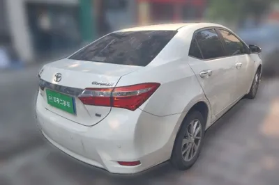Toyota Corolla 2014, 130900 км, за 47629.69 CNY