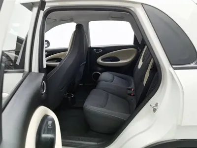 Wuling Bingo 2023, 17500 км, за 35800 CNY - фото 15