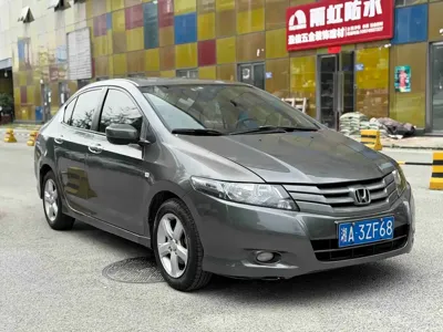 Honda City Classic 2009, 90000 км, за 13799 CNY