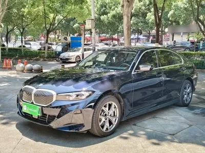 BMW i3 2025, 14000 км, за 159300 CNY - фото 1