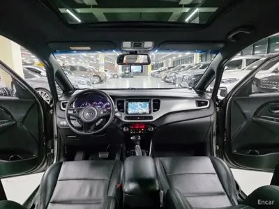 Kia Carens 2014, 85200 км, за 6490000 KRW - фото 9