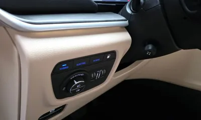 Jeep Cherokee 2023, 15624 км, за 52900000 KRW - фото 31