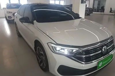 Volkswagen Sagitar 2026, 8400 км, за 107755.88 CNY