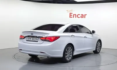 Hyundai Sonata 2013, 121186 км, за 4790000 KRW