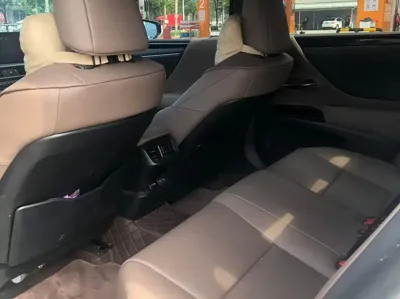 Lexus ES 2024, 50000 км, за 179800 CNY - фото 6
