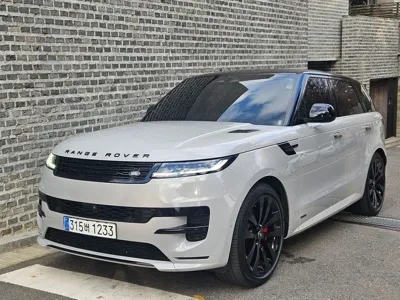 Land Rover Range Rover Sport · 2023 год