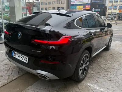 BMW X4 2025, 2200 км, за 43430000 KRW