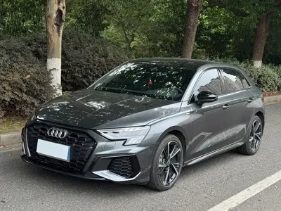 Audi A3 · 2022 год
