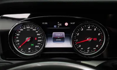 Mercedes-Benz E-Class 2017, 65482 км, за 20600000 KRW - фото 8