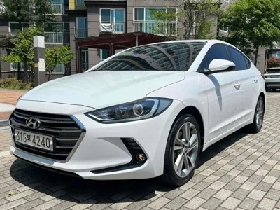 Hyundai Avante · 2018 год