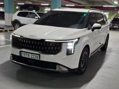 Kia Canival 2025, 17915 км, за 29040000 KRW - фото 2