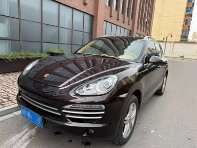 Porsche Cayenne · 2014 год