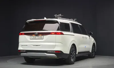 Kia Canival 2021, 110020 км, за 17990000 KRW