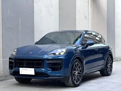 Porsche Cayenne 2024, 28800 км, за 608000 CNY - фото 1