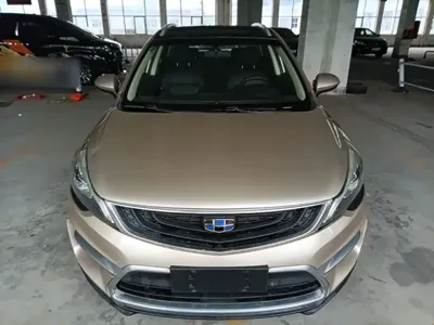 Geely Emgrand GS 2016, 62000 км, за 19700 CNY - фото 3