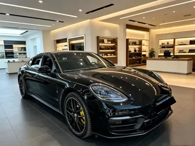 Porsche Panamera · 2021 год