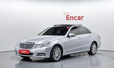 Mercedes-Benz E-Class · 2012 год
