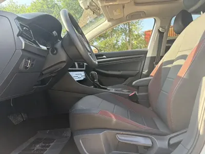 Volkswagen Bora 2022, 36200 км, за 79800 CNY - фото 4