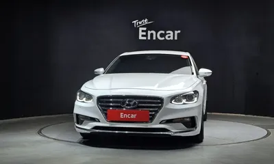 Hyundai Grandeur 2018, 142945 км, за 11900000 KRW