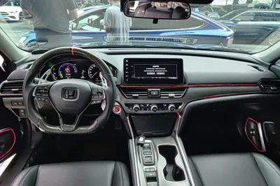 Honda Accord 2022, 57800 км, за 116374.44 CNY - фото 12