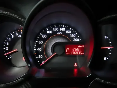 Kia Ray 2019, 136871 км, за 7900000 KRW - фото 9