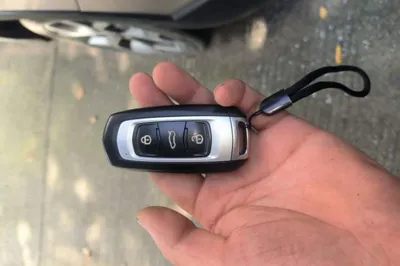 Geely Auto Vision S1 2018, 93900 км, за 23979.27 CNY - фото 20