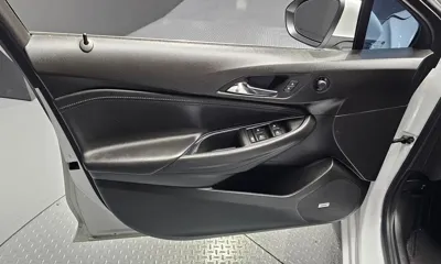 ChevroletGMDaewoo Cruze 2017, 58583 км, за 7590000 KRW - фото 24