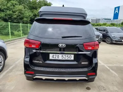 Kia Canival 2019, 169912 км, за 17900000 KRW - фото 5