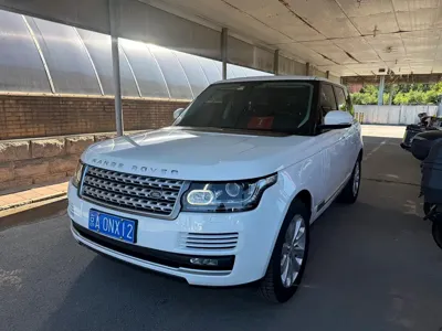 Land Rover Range Rover 2017, 140000 км, за 388000 CNY