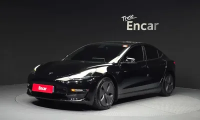 Tesla Model 3 · 2020 год