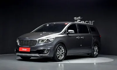 Kia Canival · 2018 год