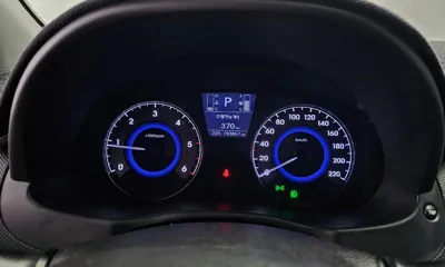 Hyundai Accent 2016, 193867 км, за 4200000 KRW - фото 8