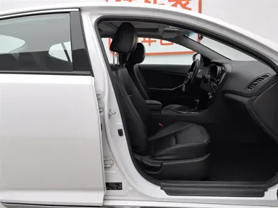 Kia K5 2016, 74500 км, за 32800 CNY - фото 23