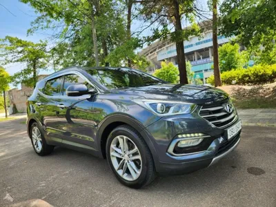 Hyundai Santafe · 2016 год