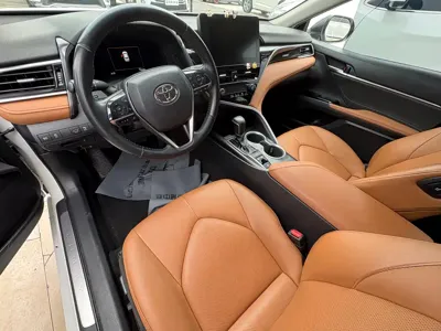 Toyota Camry 2022, 70000 км, за 98800 CNY - фото 6