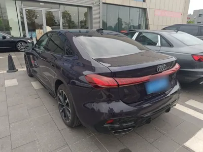 Audi A5L 2026, 8000 км, за 250971.84 CNY - фото 4