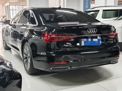 Audi A6L 2020, 155000 км, за 169800 CNY