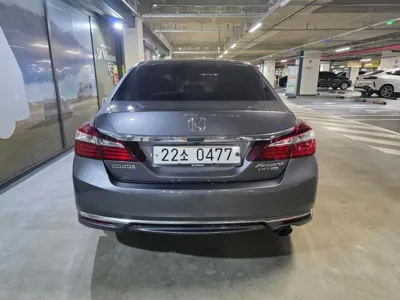 Honda Accord 2016, 122379 км, за 11000000 KRW