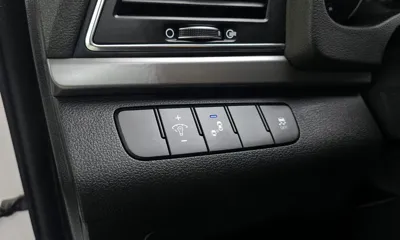 Hyundai Avante 2018, 69971 км, за 11000000 KRW - фото 19