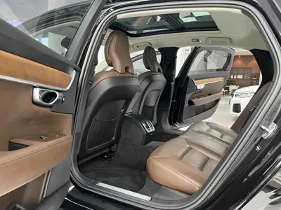 Volvo S90 2020, 110000 км, за 115000 CNY - фото 6